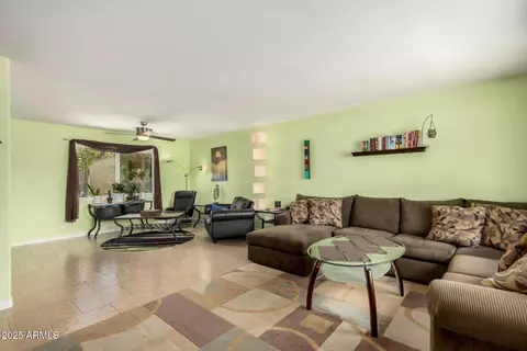 1724 E Baker Dr, Tempe, AZ 85282