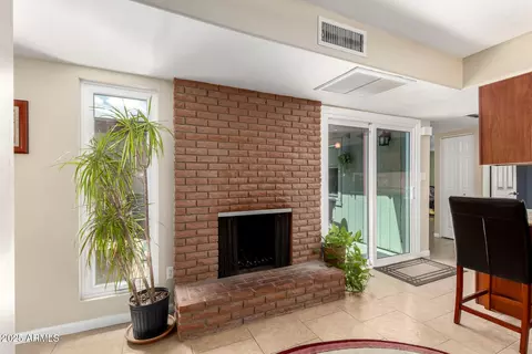 1724 E Baker Dr, Tempe, AZ 85282 photo 10