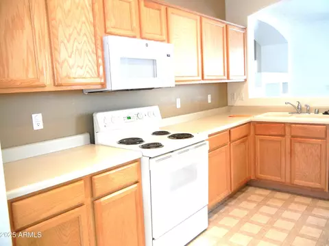 Kitchen - 3440 E Packard Dr, Gilbert, AZ 85298 photo 1 of 3
