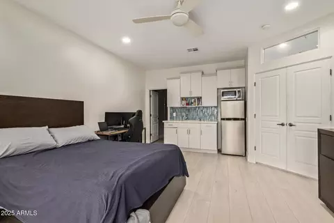 Bedroom - 10011 N 1st Ave, Phoenix, AZ 85021 photo 2 of 5