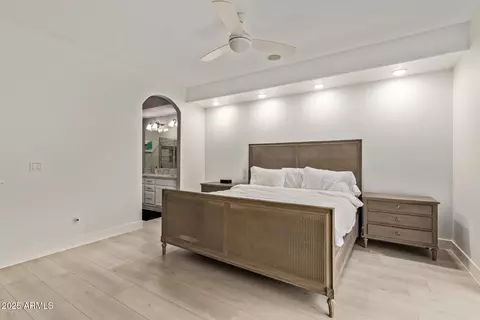 Bedroom - 10011 N 1st Ave, Phoenix, AZ 85021 photo 1 of 5