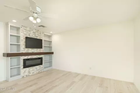Living - 4335 E Betty Elyse Ln, Phoenix, AZ 85032 photo 1 of 4