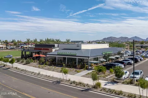 Exterior - 4335 E Betty Elyse Ln, Phoenix, AZ 85032 photo 9 of 9