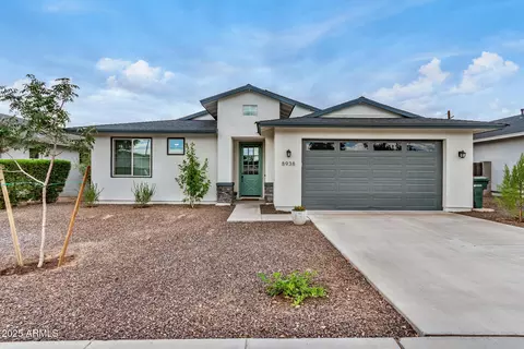 8938 N 15th Ln, Phoenix, AZ 85021