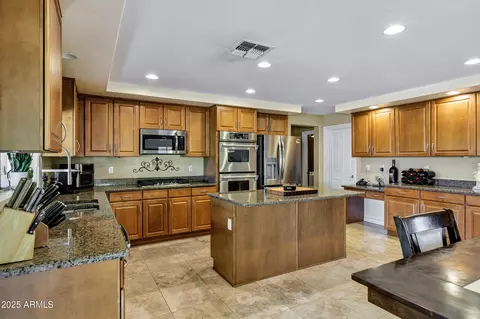 Kitchen - 7555 E Laurel St, Mesa, AZ 85207 photo 3 of 7