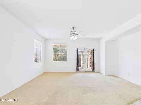 6334 S Blake St, Gilbert, AZ 85298 photo 4