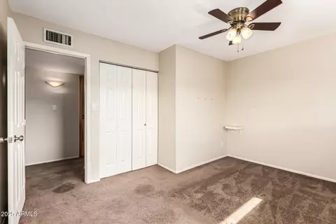 Bedroom - 4438 E Belleview St, Phoenix, AZ 85008 photo 5 of 6