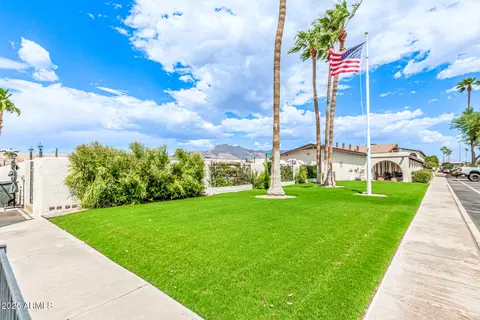 Exterior - 3270 S Goldfield Rd #606, Apache Junction, AZ 85119 photo 6 of 8