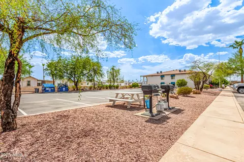 Exterior - 3270 S Goldfield Rd #606, Apache Junction, AZ 85119 photo 7 of 8