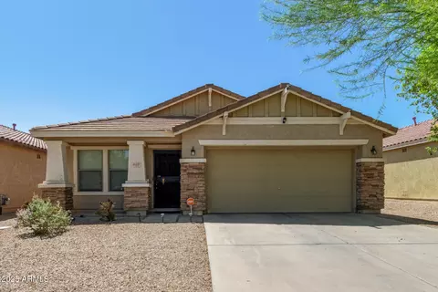 809 E Cowboy Cove Trl, San Tan Valley, AZ 85143