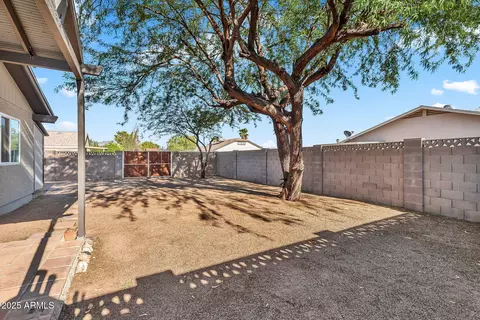 Exterior - 723 W 5th Ave, Apache Junction, AZ 85120 photo 8 of 10