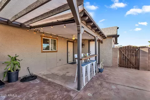 Exterior - 723 W 5th Ave, Apache Junction, AZ 85120 photo 4 of 10