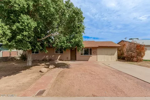 4944 W Sierra Vista Dr, Glendale, AZ 85301