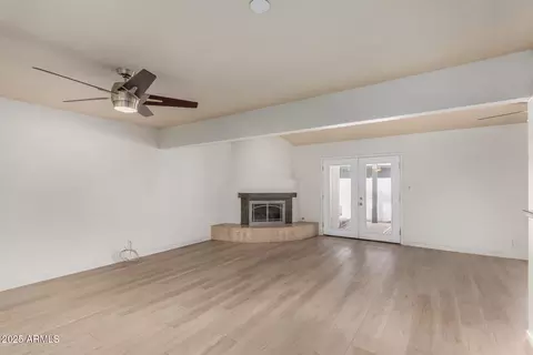 Living - 5334 N 3rd Ave, Phoenix, AZ 85013 photo 2 of 7