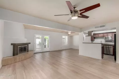 Living - 5334 N 3rd Ave, Phoenix, AZ 85013 photo 4 of 7