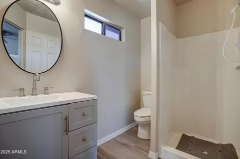 Bath - 17661 E Bluejay Dr, Mayer, AZ 86333 photo 2 of 2