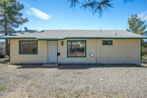 Exterior - 17661 E Bluejay Dr, Mayer, AZ 86333 photo 1 of 8