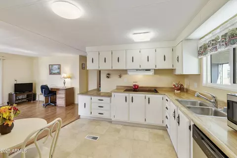 8304 E Desert Trl, Mesa, AZ 85208 photo 5