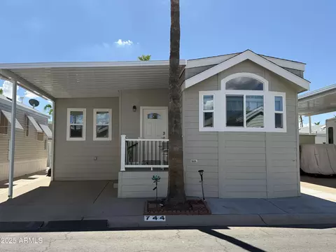 744 Emerald Dr #744, Apache Junction, AZ 85119