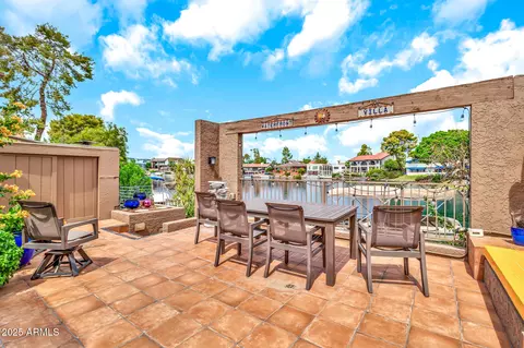 1124 E Driftwood Dr, Tempe, AZ 85283