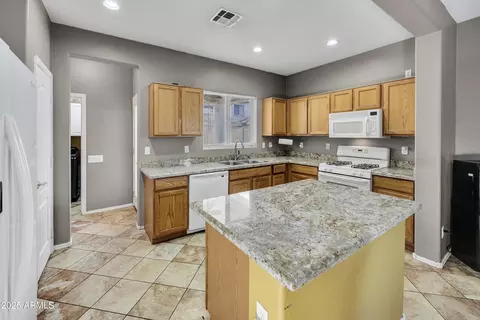 310 N 77th Pl, Mesa, AZ 85207 photo 10