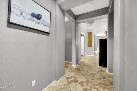 310 N 77th Pl, Mesa, AZ 85207 photo 4