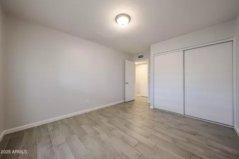 Bedroom - 1648 E Campus Dr, Tempe, AZ 85282 photo 2 of 9