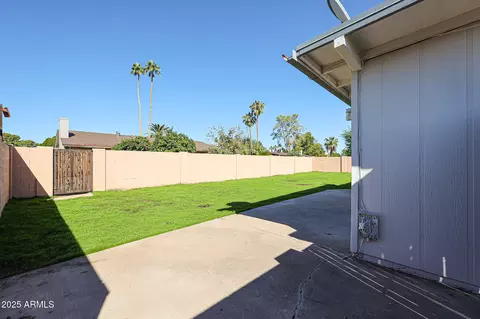 Exterior - 1648 E Campus Dr, Tempe, AZ 85282 photo 7 of 7
