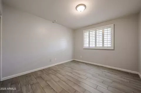 Bedroom - 1648 E Campus Dr, Tempe, AZ 85282 photo 1 of 9