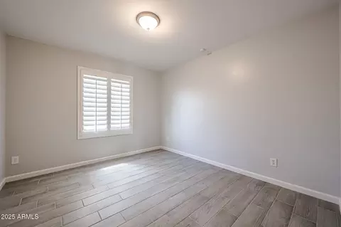Bedroom - 1648 E Campus Dr, Tempe, AZ 85282 photo 3 of 9