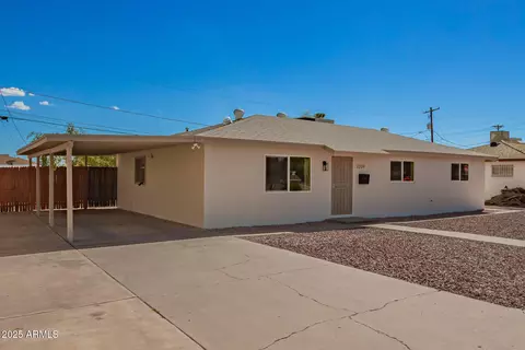2239 W Bethany Home Rd, Phoenix, AZ 85015