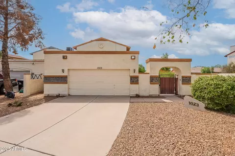 1023 Escuda Dr, Phoenix, AZ 85024 photo 3