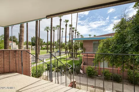 Exterior - 101 E Palm Ln #C, Phoenix, AZ 85004 photo 2 of 8