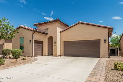432 N Rainbow Way, Casa Grande, AZ 85194