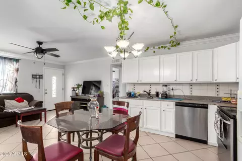 2501 E Southgate Ave, Phoenix, AZ 85040 photo 7