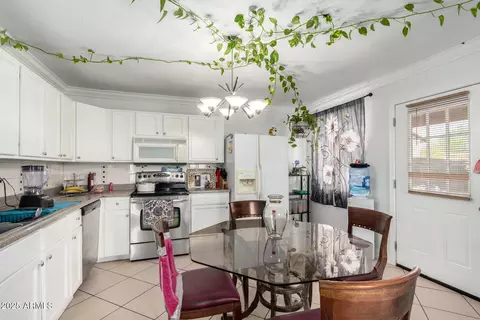 2501 E Southgate Ave, Phoenix, AZ 85040 photo 6