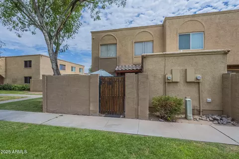 948 S Alma School Rd #141, Mesa, AZ 85210