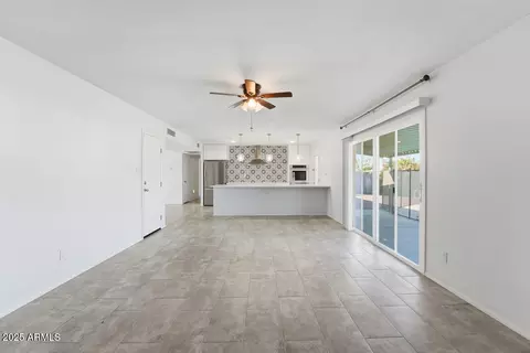 Living - 1644 E Broadmor Dr, Tempe, AZ 85282 photo 8 of 10