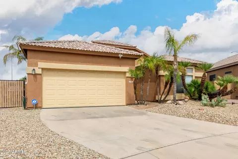 Exterior - 10424 E Forge Ave, Mesa, AZ 85208 photo 3 of 10