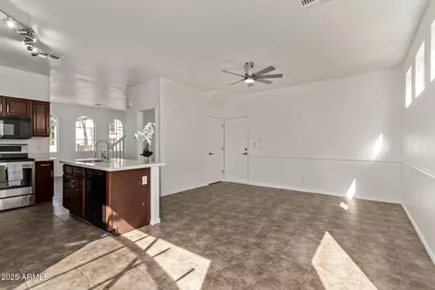 Other - 1401 E Bloch Rd, Phoenix, AZ 85040 photo 3 of 11