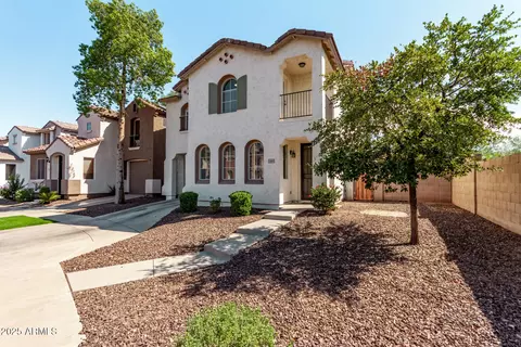 Exterior - 1401 E Bloch Rd, Phoenix, AZ 85040 photo 6 of 9