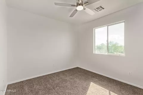 Bedroom - 1401 E Bloch Rd, Phoenix, AZ 85040 photo 2 of 5