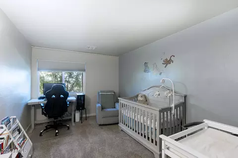 Bedroom - 4339 E Osborn Rd, Phoenix, AZ 85018 photo 2 of 2