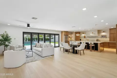 4815 Everett Dr, Scottsdale, AZ 85254