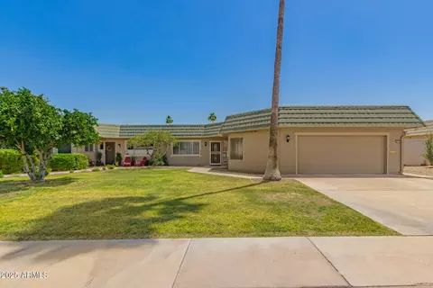 10505 W Campana Dr, Sun City, AZ 85351