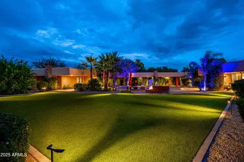 8116 E Vista Bonita Dr, Scottsdale, AZ 85255
