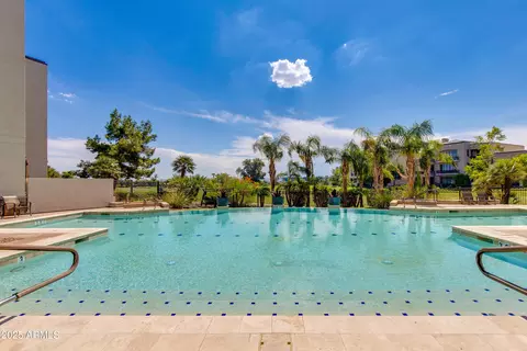 Exterior - 8 E Biltmore Est #110, Phoenix, AZ 85016 photo 2 of 2