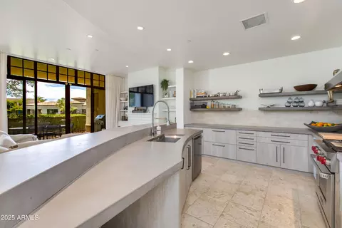 Kitchen - 8 E Biltmore Est #110, Phoenix, AZ 85016 photo 1 of 1