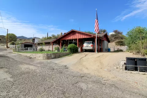 785 W Pershing Cir, Miami, AZ 85539