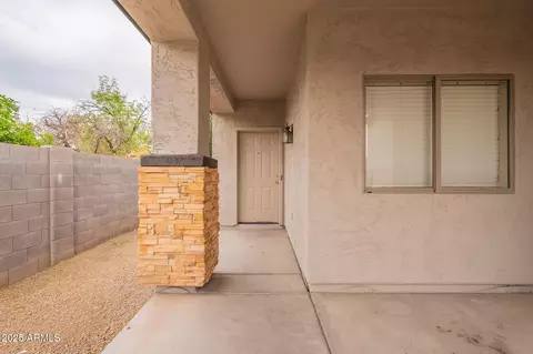 2210 N 27th Pl, Phoenix, AZ 85008 photo 5
